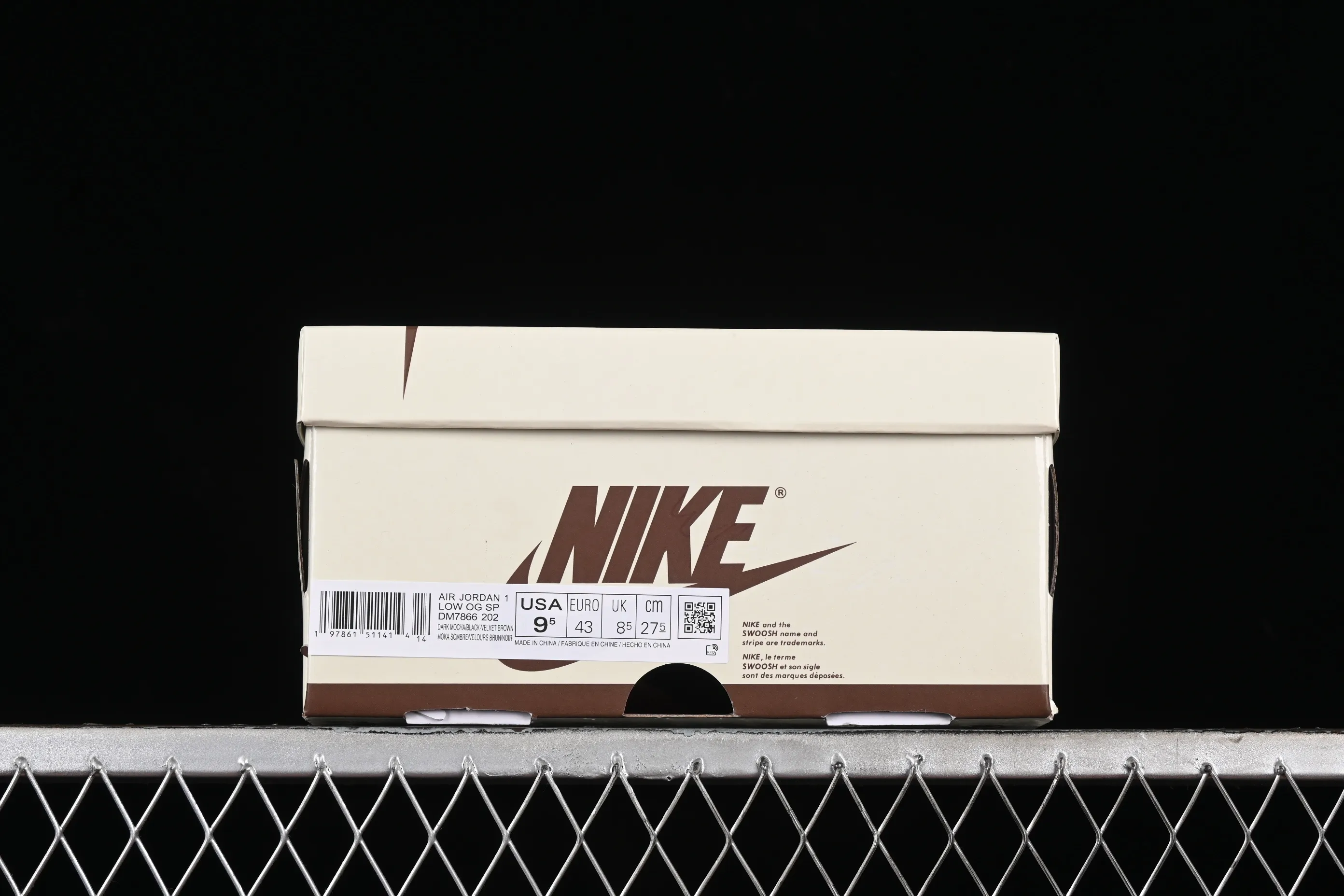 All categories Air Jordan Jordan series basketball shoes Air Jordan 1 Low foreign trade version Travis Scott x Air Jordan 1 Low OG AJ1 Joe 1 undercut low DM7866-202
